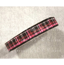 Load image into Gallery viewer, Valentine&#39;s Day Tartan - Black